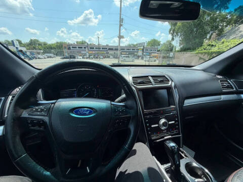 2016 Ford Explorer Sport