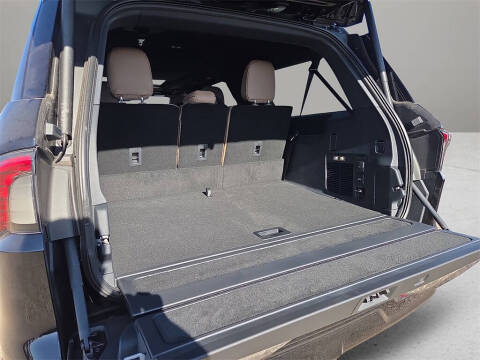 2025 Lincoln Navigator L Black Label