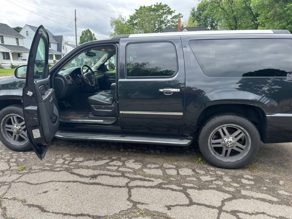 2013 GMC Yukon XL for sale at SRL SAHER in Lorain, OH