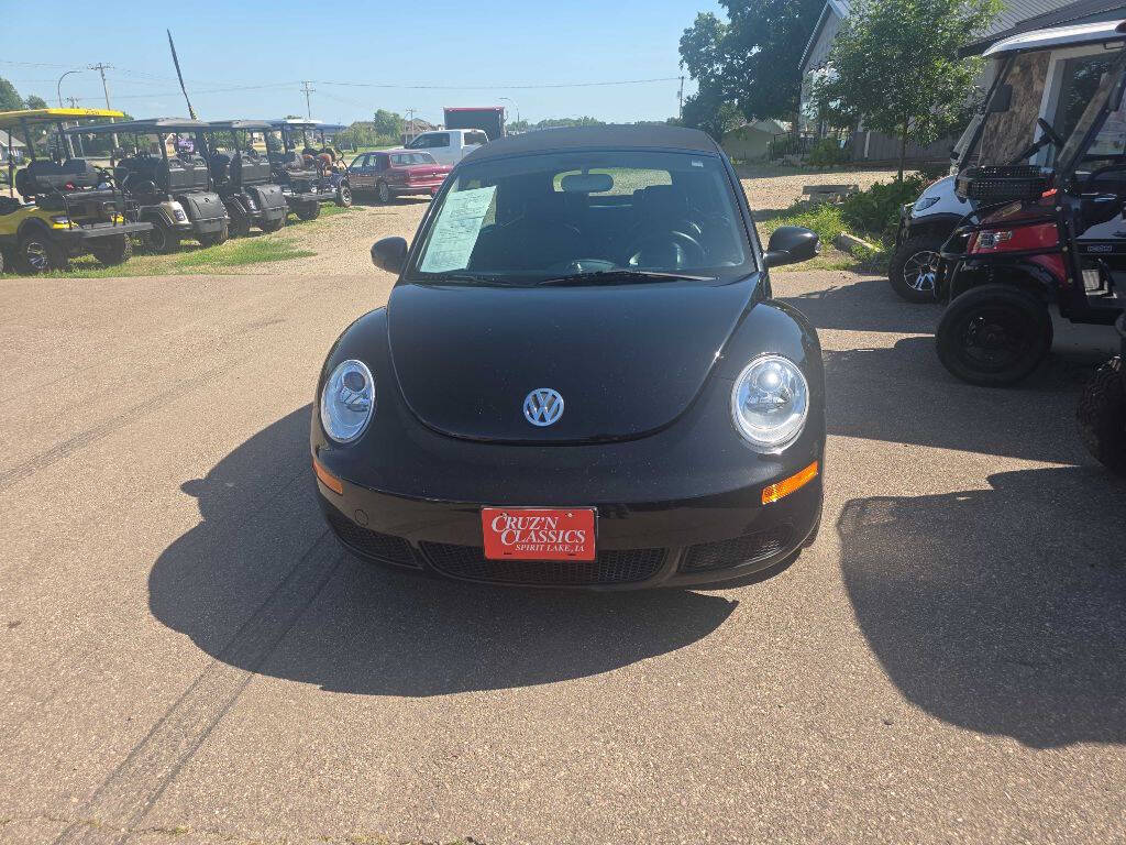 2008 Volkswagen New Beetle Convertible 9