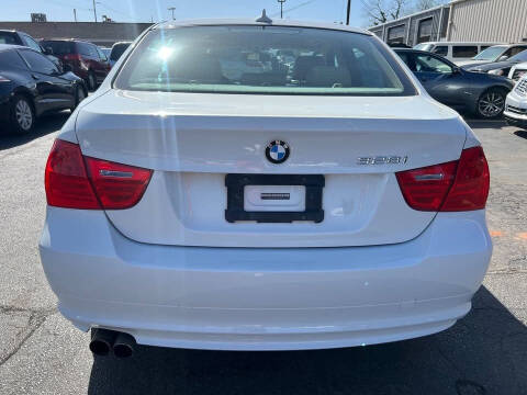 2011 BMW 3 Series 328i
