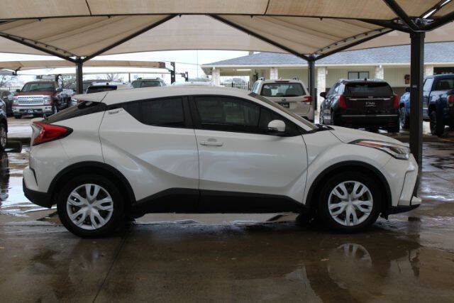 2020 Toyota C-HR LE