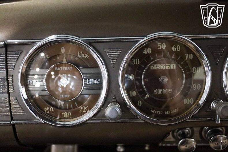 1938 Packard Super Eight