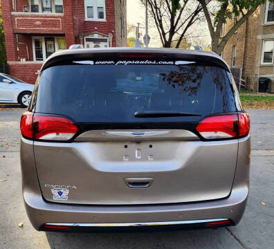 2018 Chrysler Pacifica Touring L