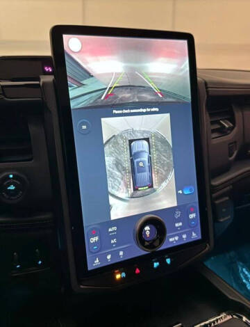 2022 Ford Expedition MAX Platinum