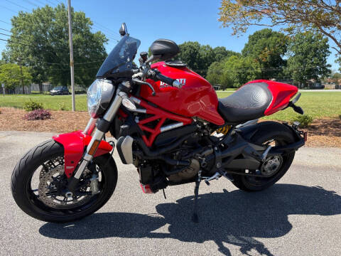 2016 Ducati Monster