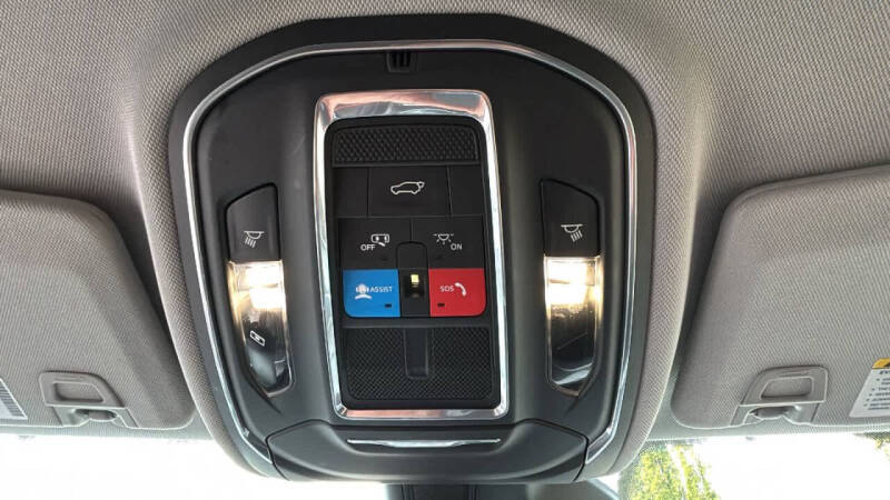 2021 Jeep Grand Cherokee L Laredo