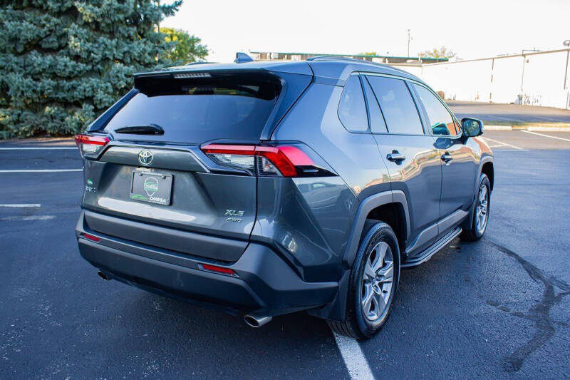 2023 Toyota RAV4 XLE