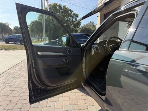 2020 Land Rover Discovery Landmark Edition