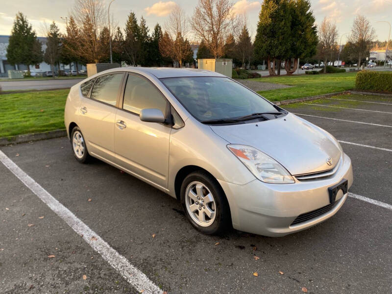 2004 Toyota Prius for sale at AFFORD-IT AUTO SALES LLC in Tacoma WA