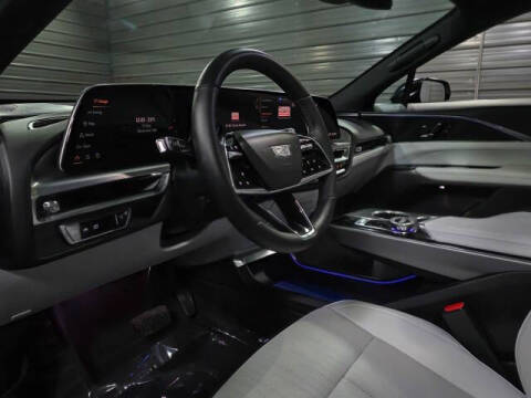 2024 Cadillac LYRIQ Sport 1