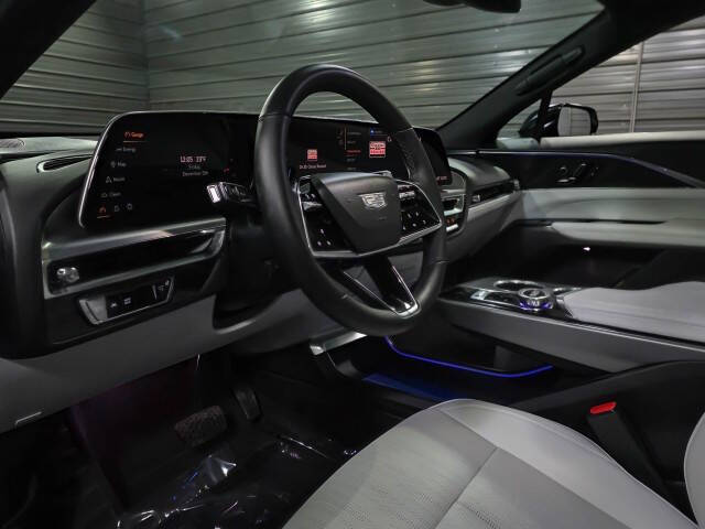 2024 Cadillac LYRIQ Sport 1