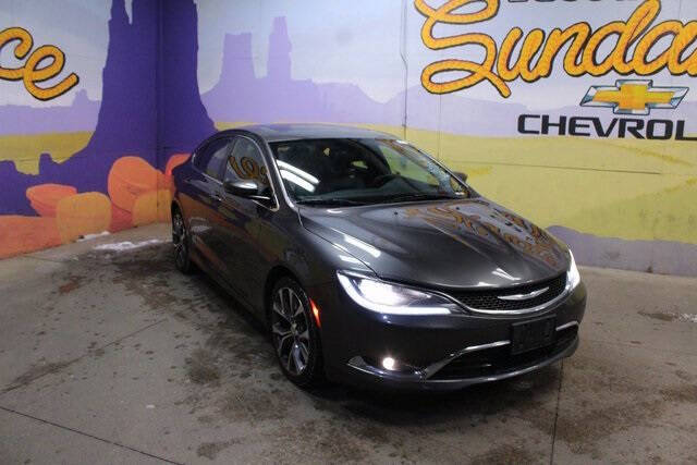 2016 Chrysler 200 C