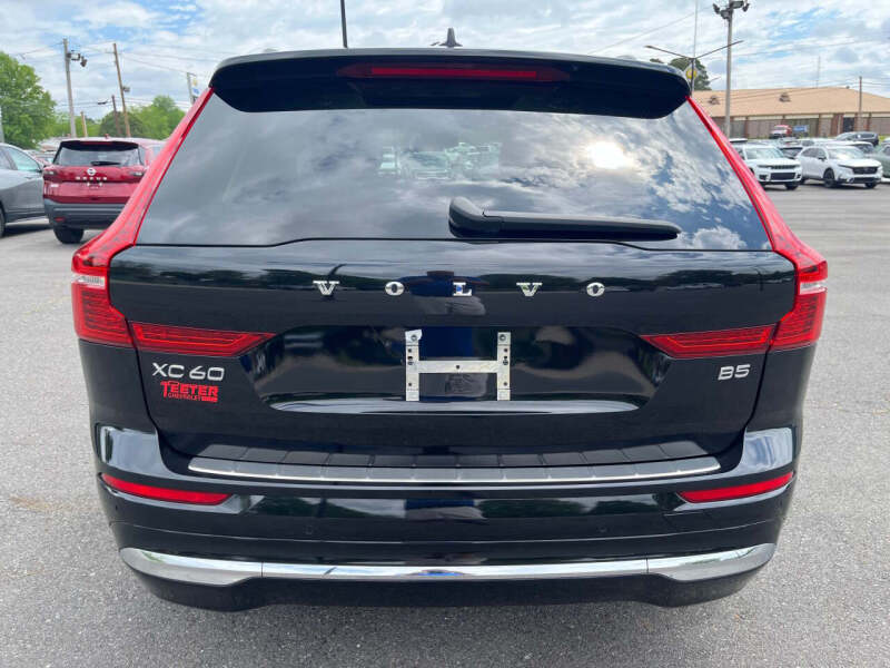 2023 Volvo XC60 B5 Plus Bright Theme