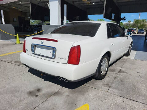 2004 Cadillac DeVille
