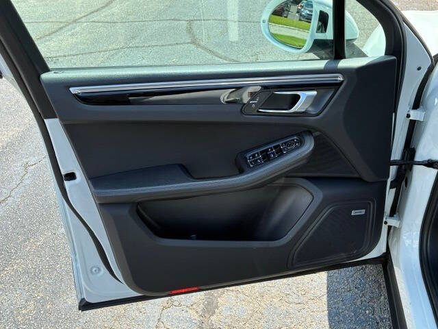 2021 Porsche Macan