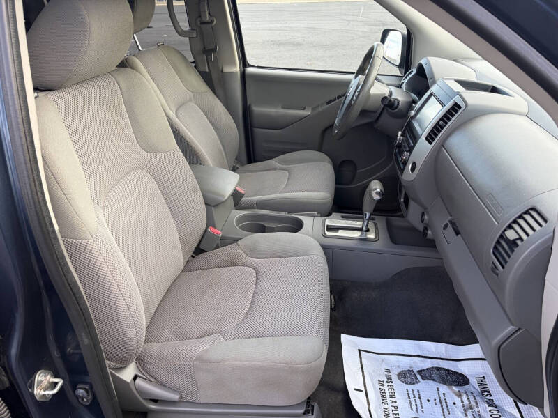 2019 Nissan Frontier SV