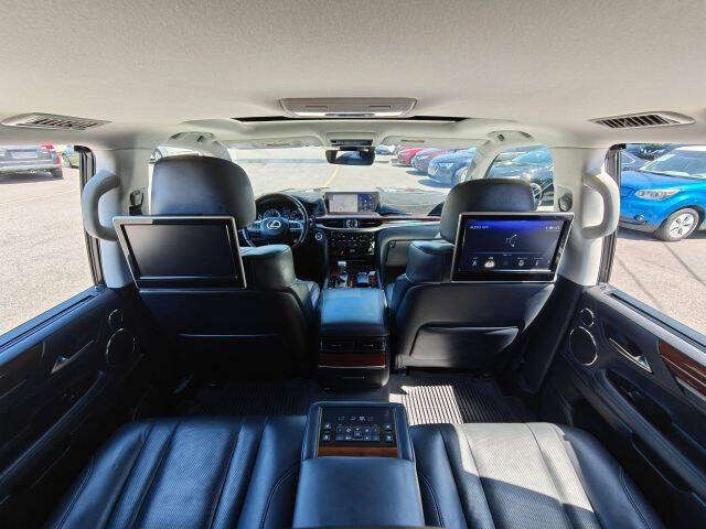 2018 Lexus LX 570
