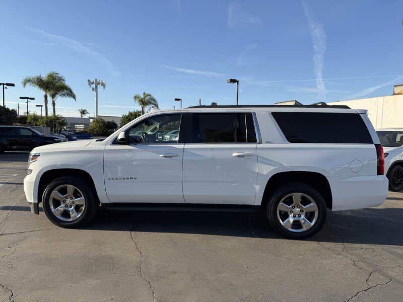 2017 Chevrolet Suburban LT