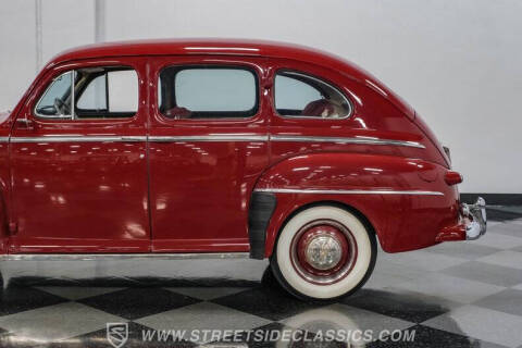 1948 Ford Deluxe