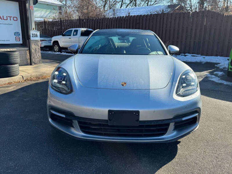 2018 Porsche Panamera