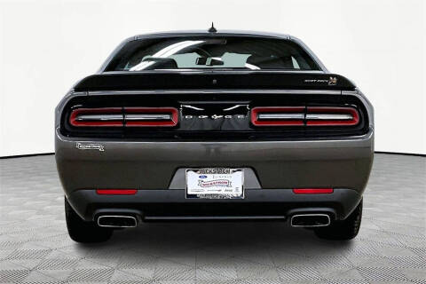 2022 Dodge Challenger
