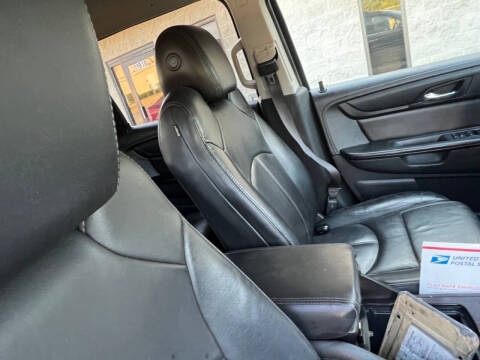 2016 Chevrolet Traverse LT