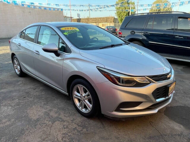 2018 Chevrolet Cruze for sale at FRED AUTO WHOLESALE INC in Fresno, CA