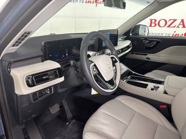 2025 Lincoln Aviator Premiere