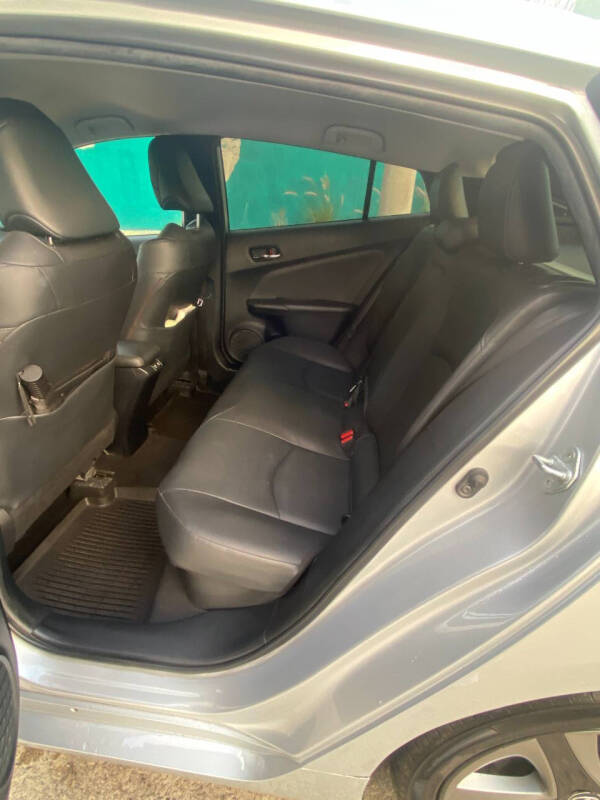 2022 Toyota Prius XLE