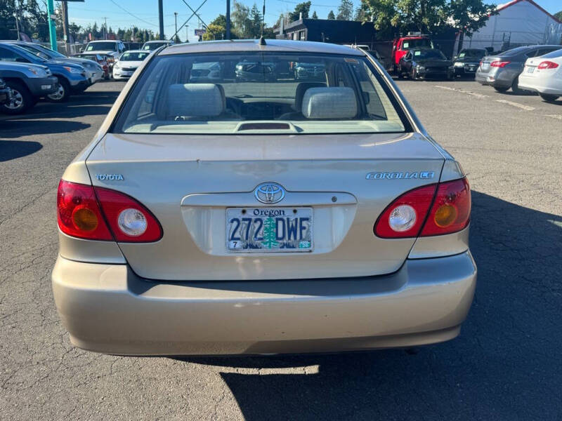 2004 Toyota Corolla CE