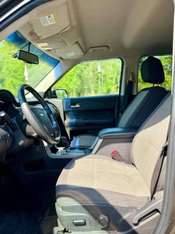 2011 Ford Flex SE