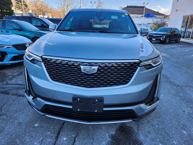 2024 Cadillac XT6 Luxury