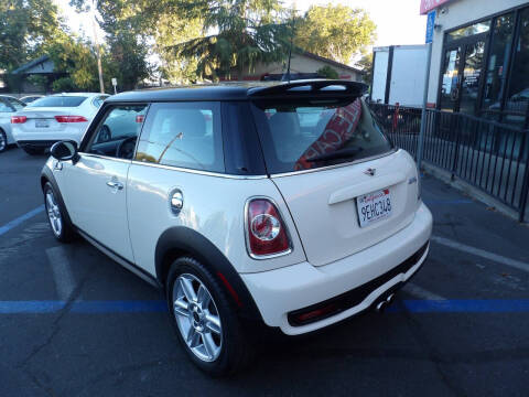 2013 MINI Hardtop Cooper S
