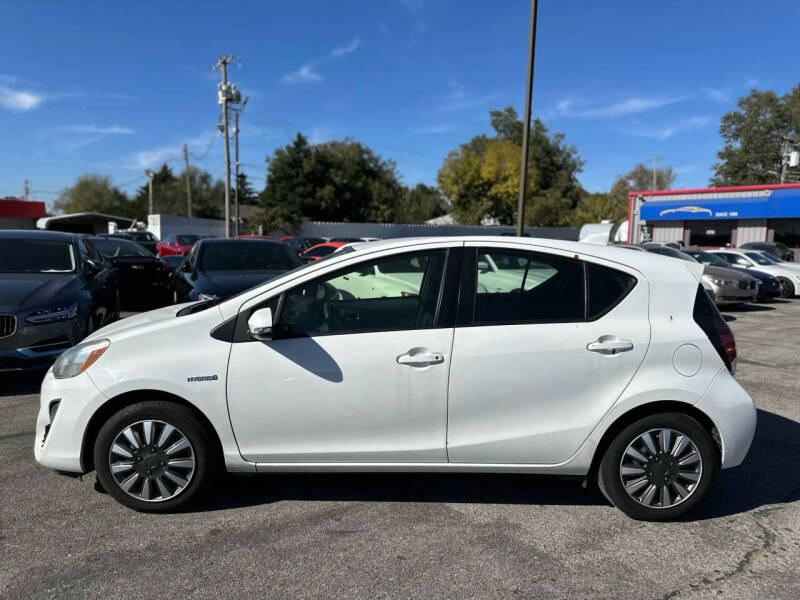 2016 Toyota Prius c