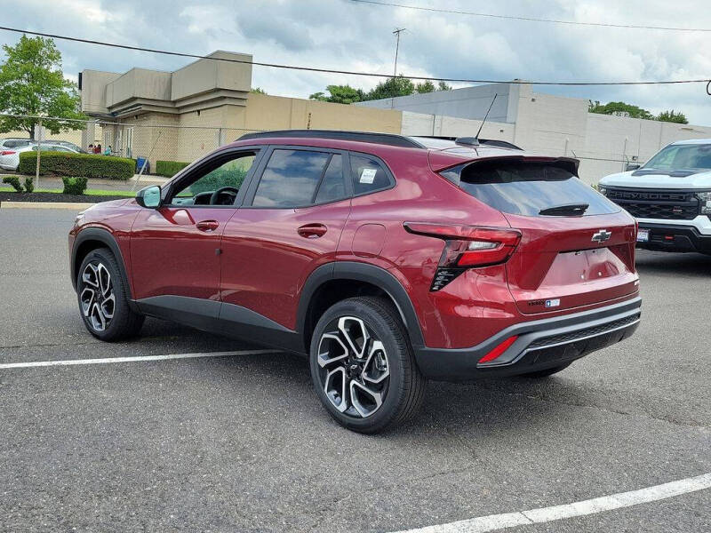 2025 Chevrolet Trax RS