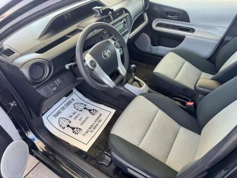 2014 Toyota Prius c