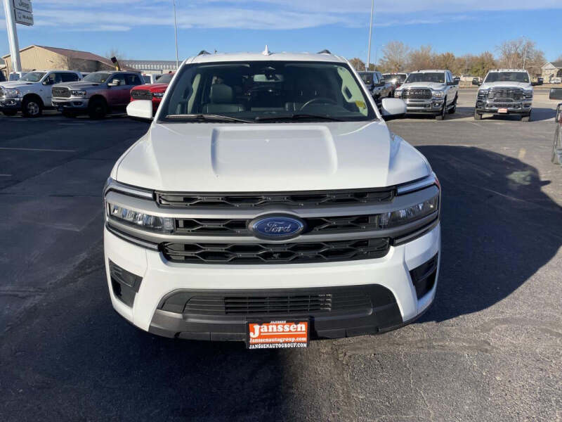 2024 Ford Expedition MAX XLT