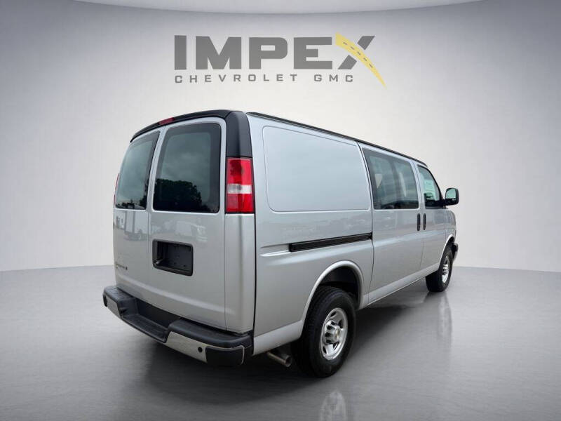 2026 Chevrolet Express 3500