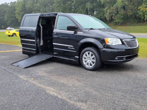 2014 Chrysler WHEELCHAIR VAN