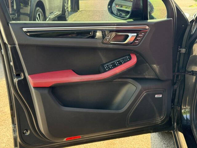 2020 Porsche Macan