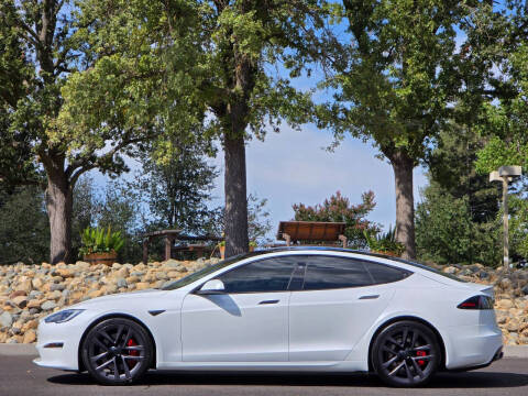 2023 Tesla Model S Standard Range