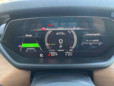 2022 Audi e-tron GT quattro Premium Plus