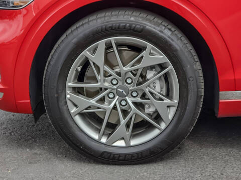 2025 Genesis GV70 2.5T Standard