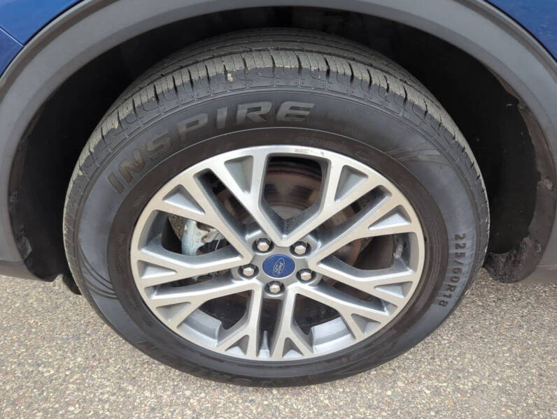 2022 Ford Escape SEL