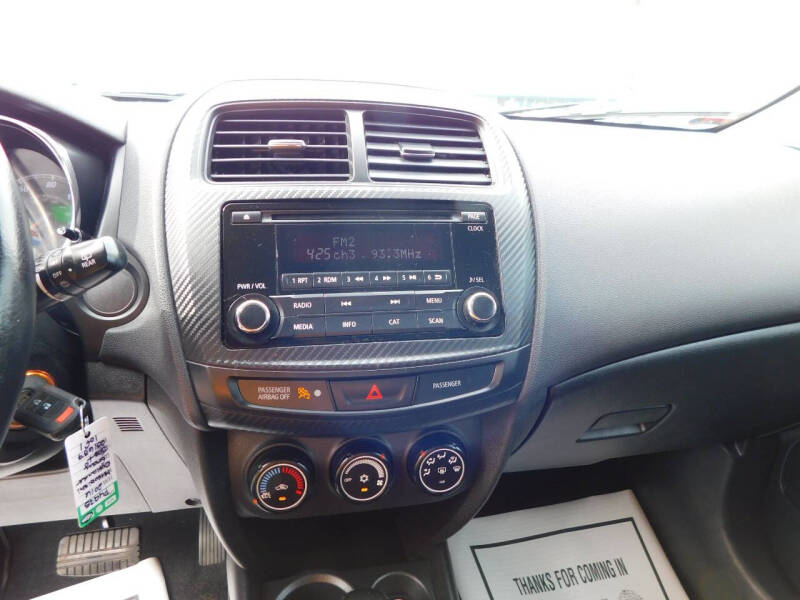 2016 Mitsubishi Outlander Sport ES