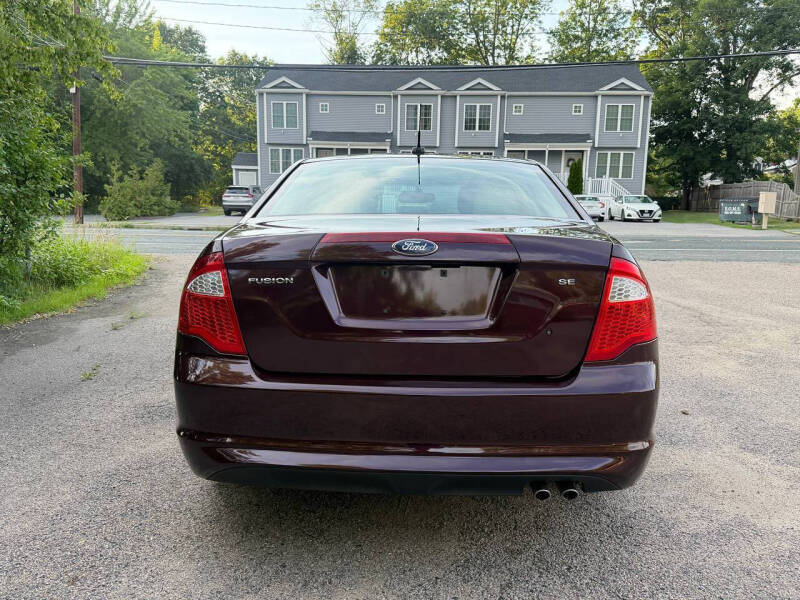 2012 Ford Fusion SE