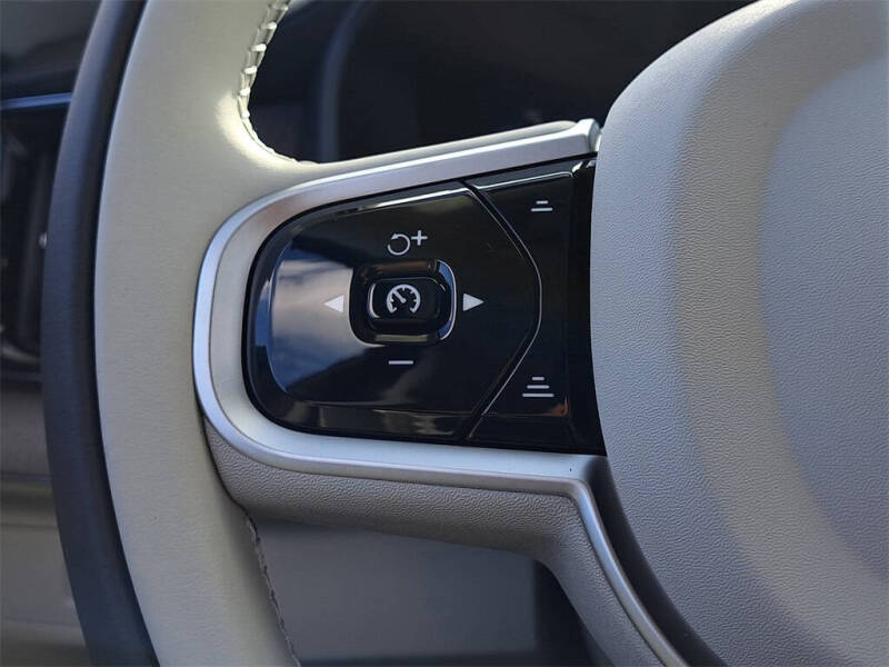 2026 Volvo XC90 B6 Ultra 7P