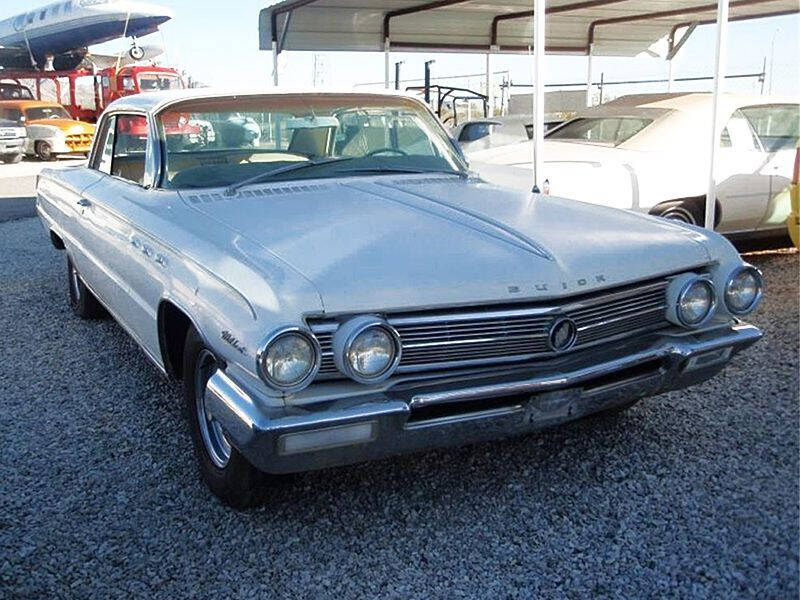 1962 Buick Wildcat 