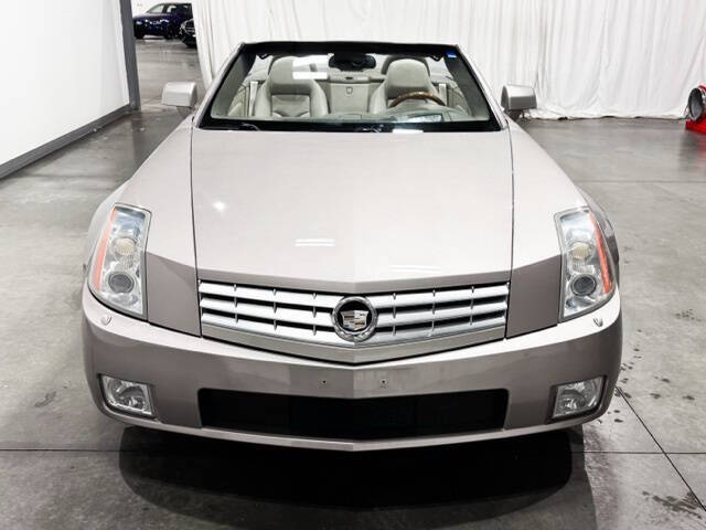 2004 Cadillac XLR